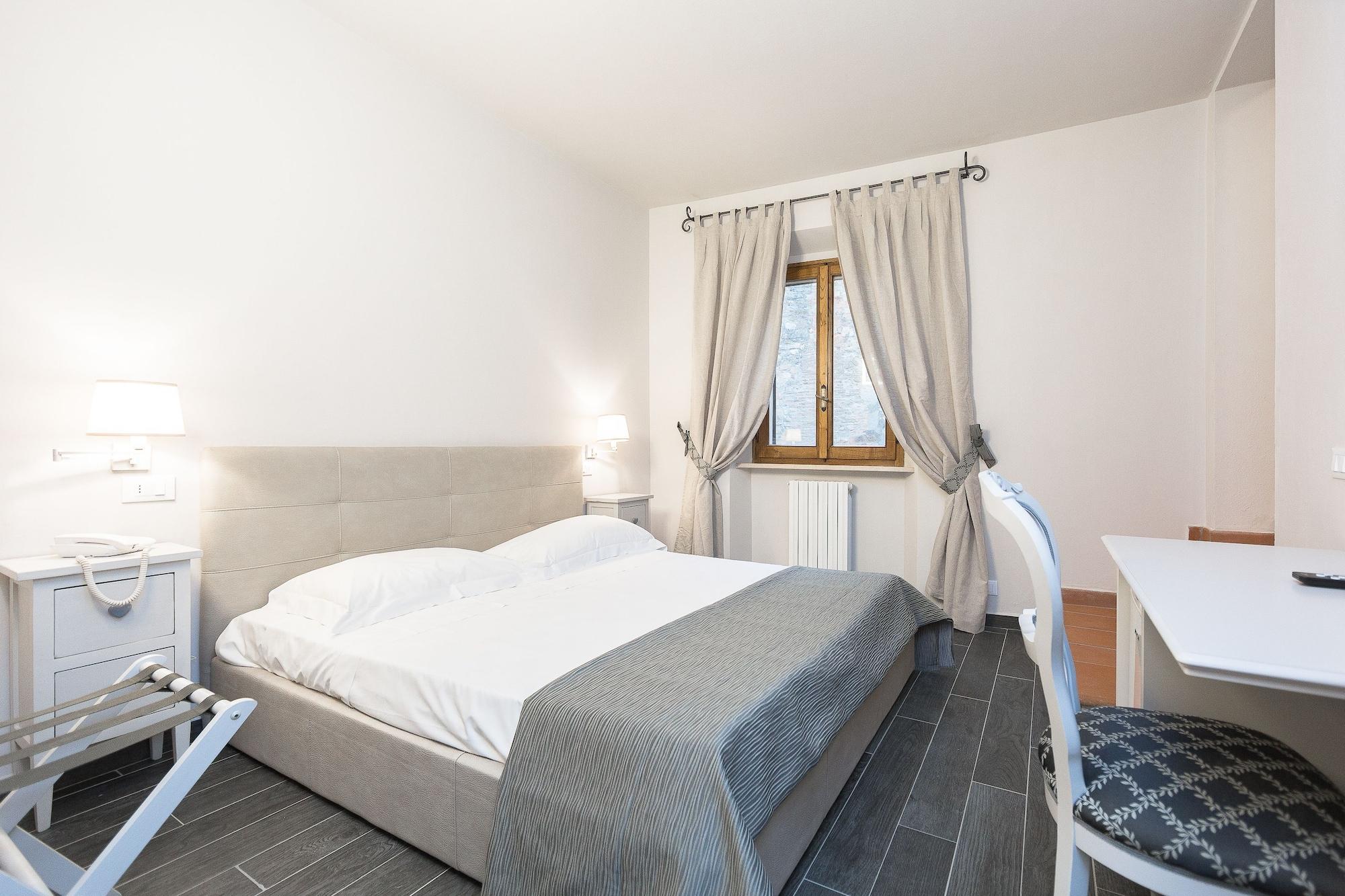 Hotel Le Macine Монтайоне Екстериор снимка