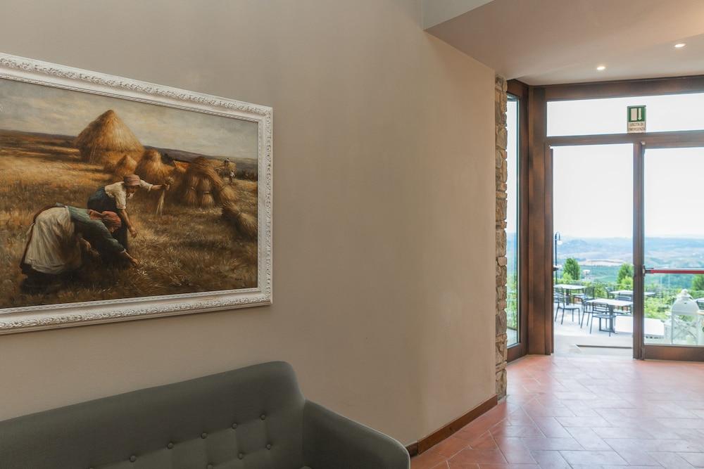 Hotel Le Macine Монтайоне Екстериор снимка