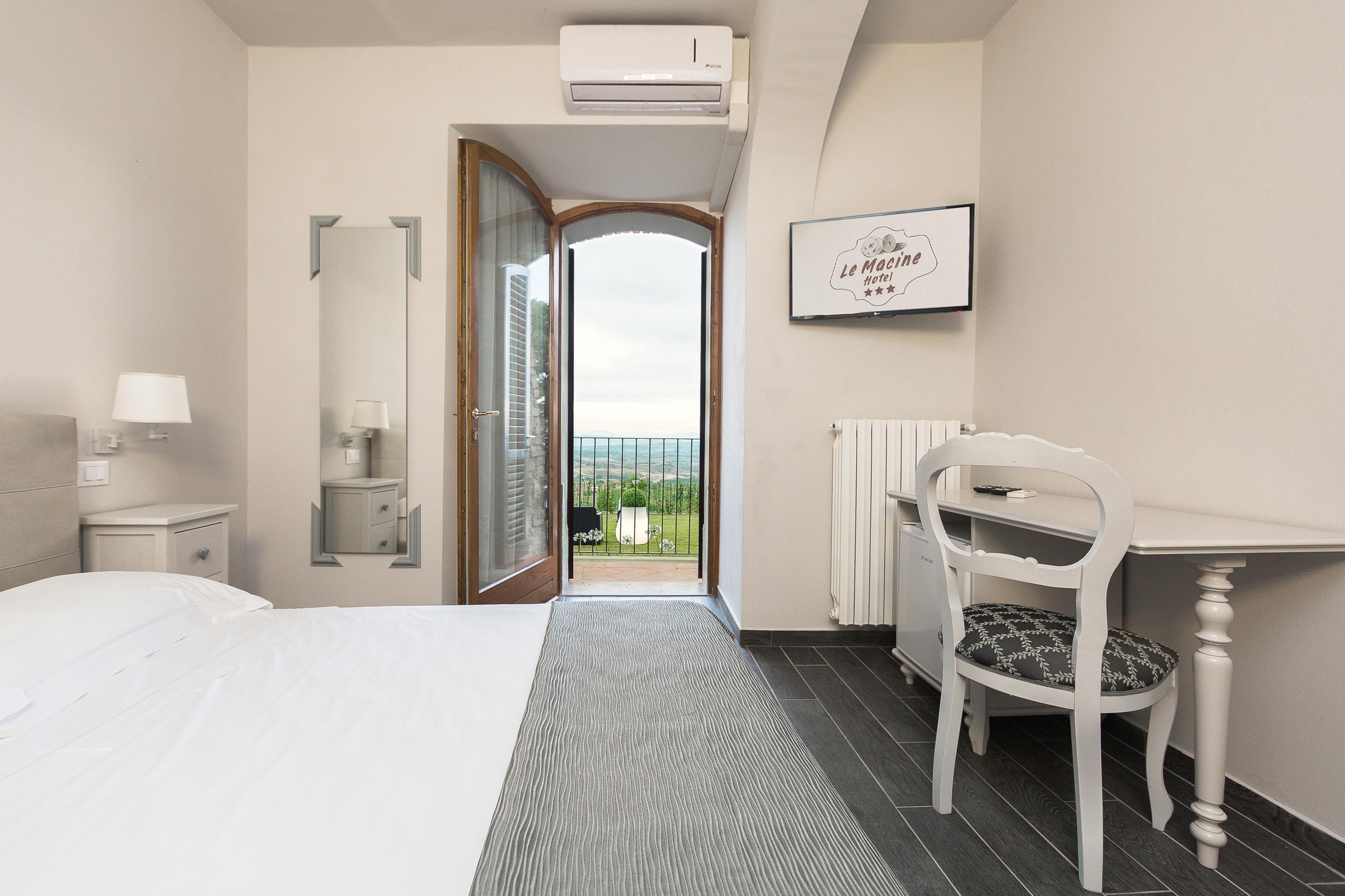 Hotel Le Macine Монтайоне Екстериор снимка